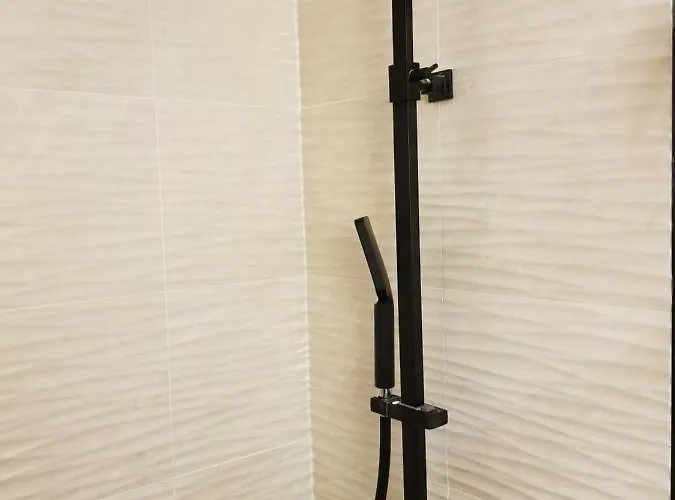 Maisonnette Atypique En Triplex Au Calme Hyper-centre Place Du Ralliement Apartamento