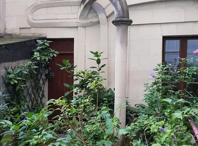 Maisonnette Atypique En Triplex Au Calme Hyper-centre Place Du Ralliement Apartamento *